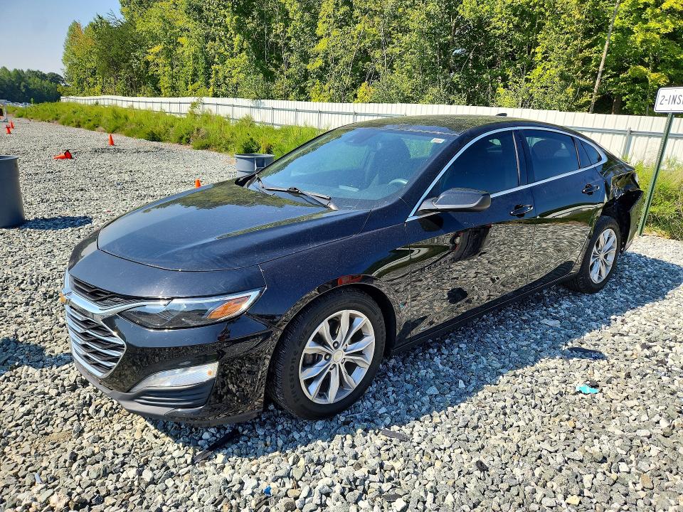 Продажа на аукционе авто 2021 Chevrolet Malibu, vin: 1G1ZD5ST7MF052379, номер лота: 67327006