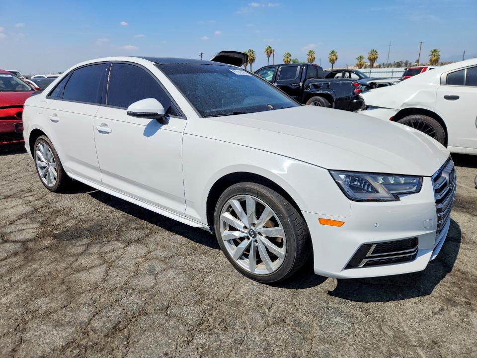 Auction sale of the 2018 Audi A4, vin: WAUKMAF4XJA106994, lot number: 69543166