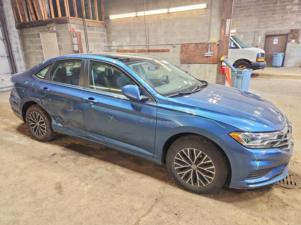 68035856 :رقم المزاد ، 3VWC57BU2LM083047 vin ، 2020 Volkswagen Jetta مزاد بيع