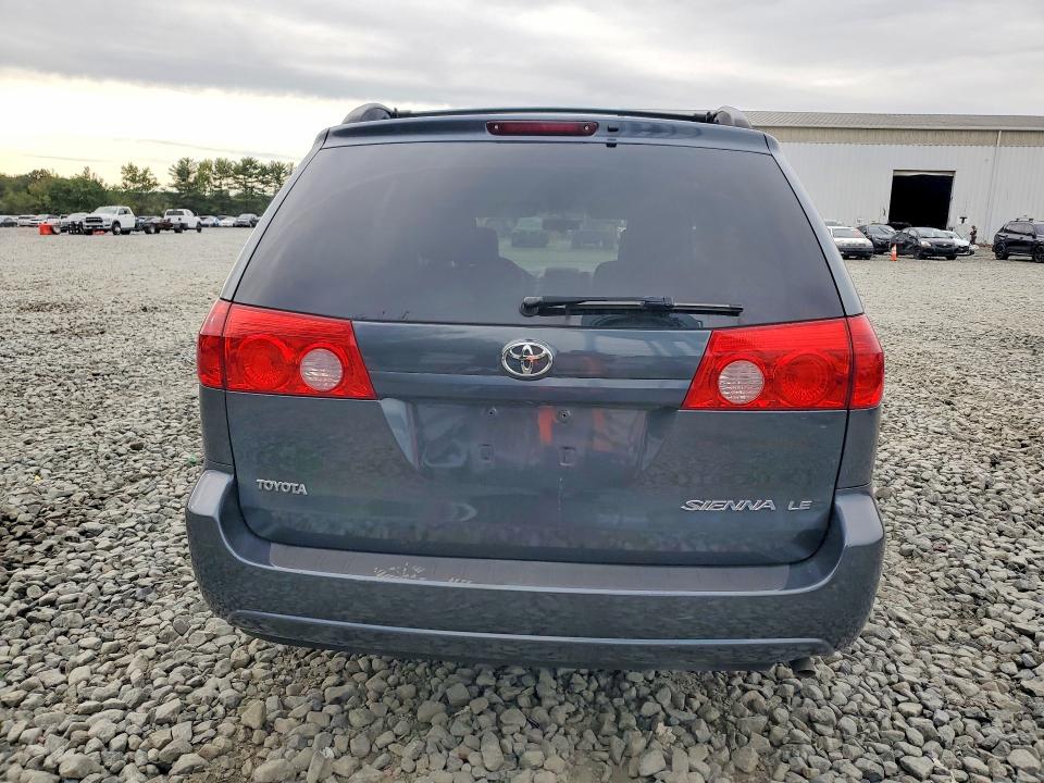 70608736 :رقم المزاد ، 5TDZK23C08S134910 vin ، 2008 Toyota Sienna مزاد بيع