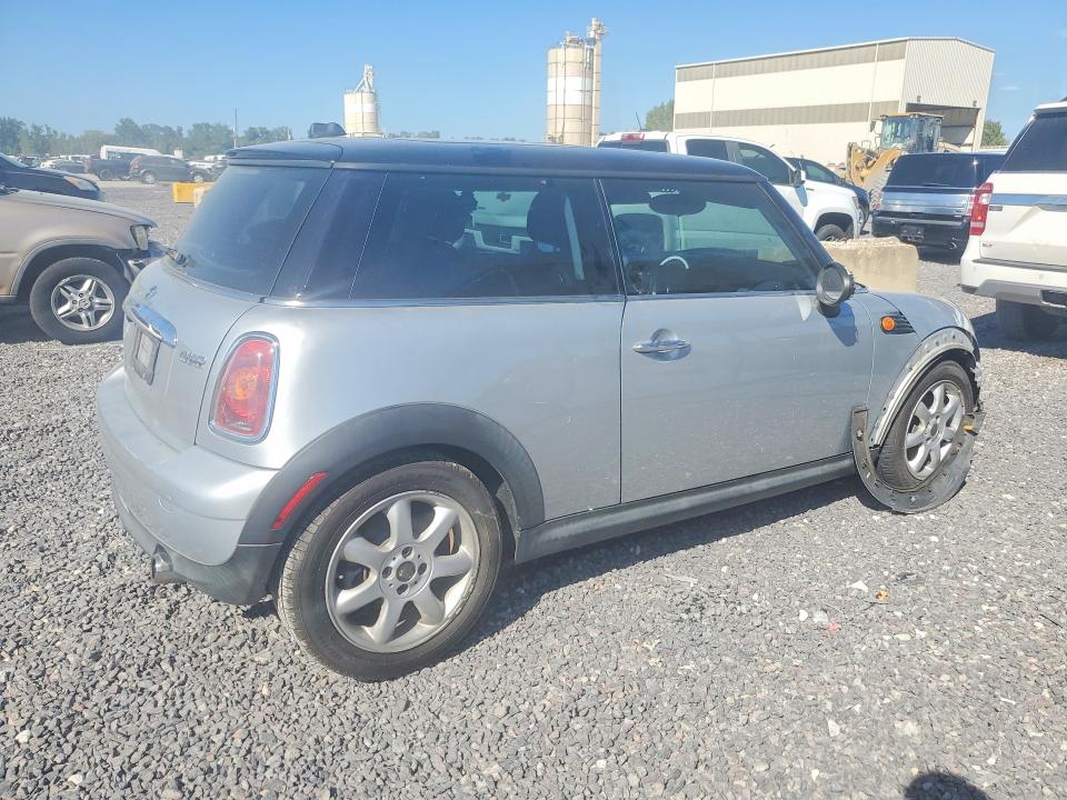 67803796 :رقم المزاد ، WMWMF3C57ATZ65802 vin ، 2010 Mini Cooper مزاد بيع