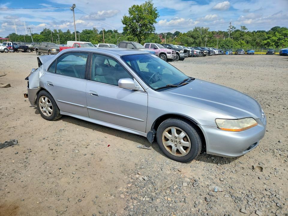 67182806 :رقم المزاد ، 1HGCG56671A024326 vin ، 2001 Honda Accord مزاد بيع