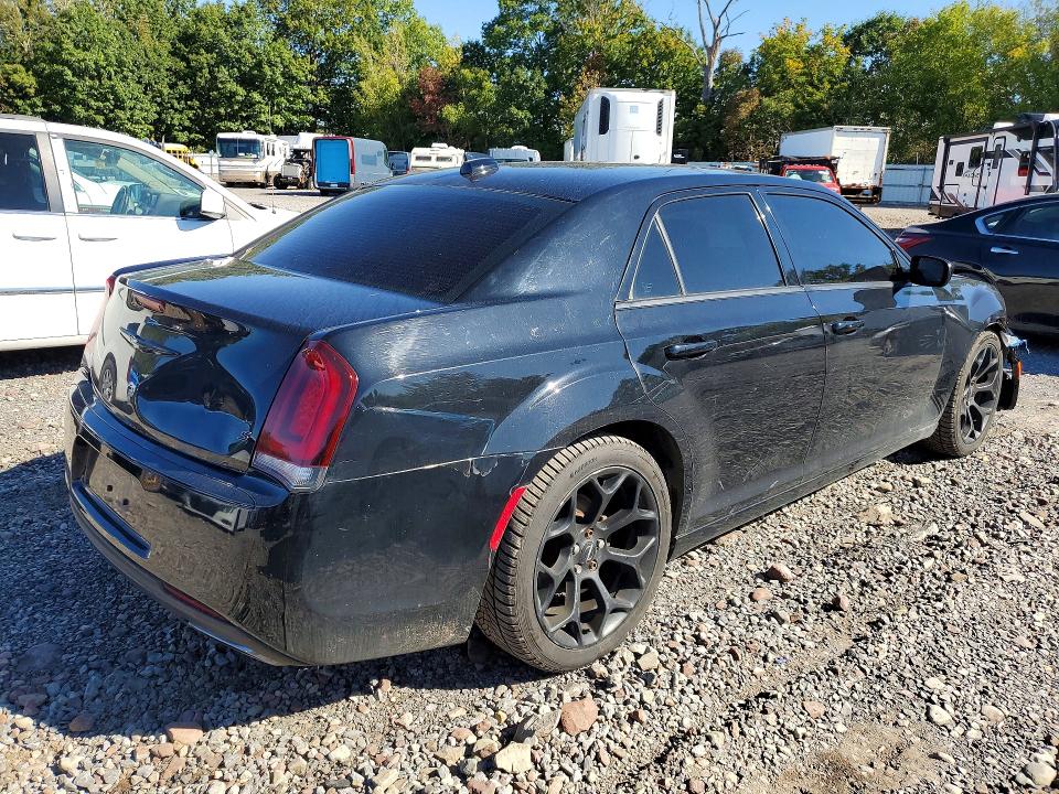 Aukcja sprzedaży 2015 Chrysler 300, vin: 2C3CCABG9FH743253, numer aukcji: 70114696