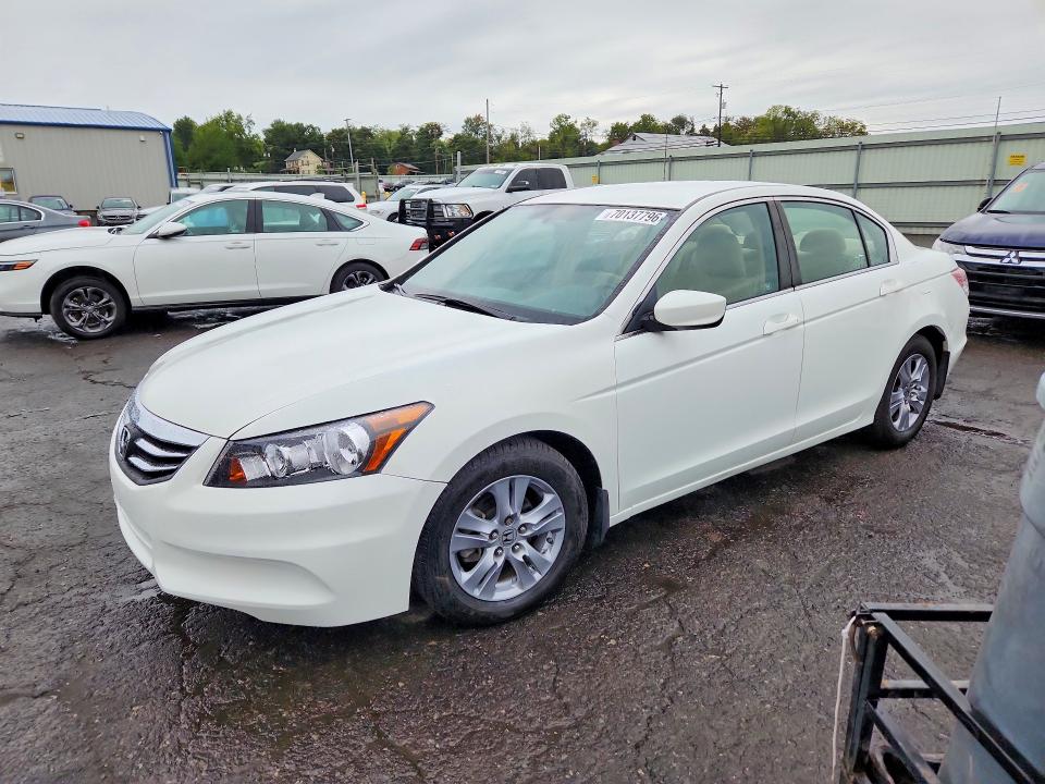 Auction sale of the 2011 Honda Accord, vin: 1HGCP2F45BA142051, lot number: 70137796