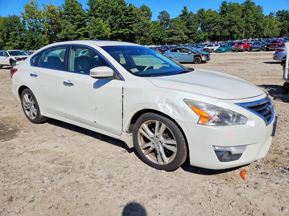 68650946 :رقم المزاد ، 1N4BL3AP4DN454778 vin ، 2013 Nissan Altima مزاد بيع