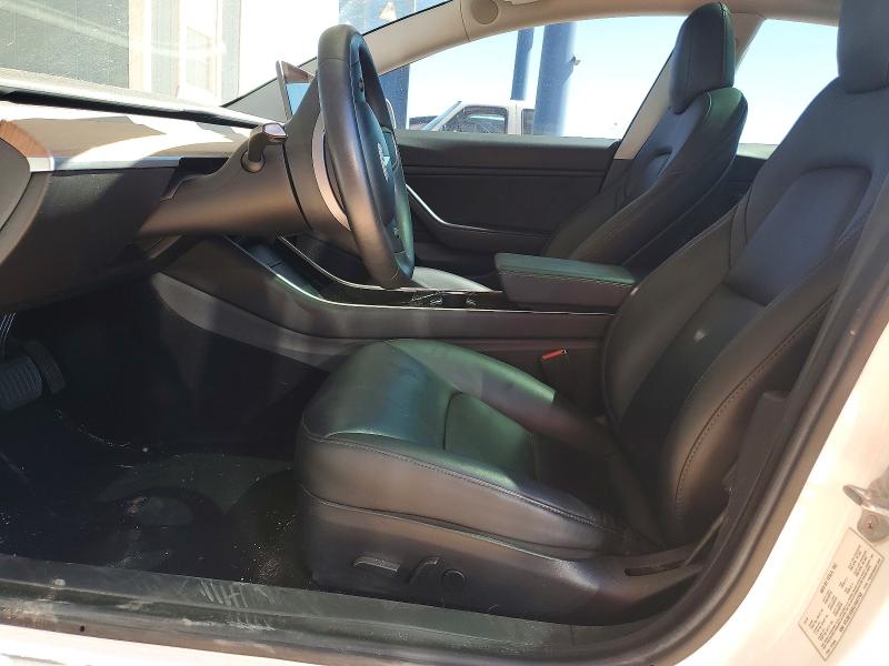 2020 Tesla Model 3 მანქანა იყიდება აუქციონზე, vin: 5YJ3E1EBXLF647753, აუქციონის ნომერი: 68087226