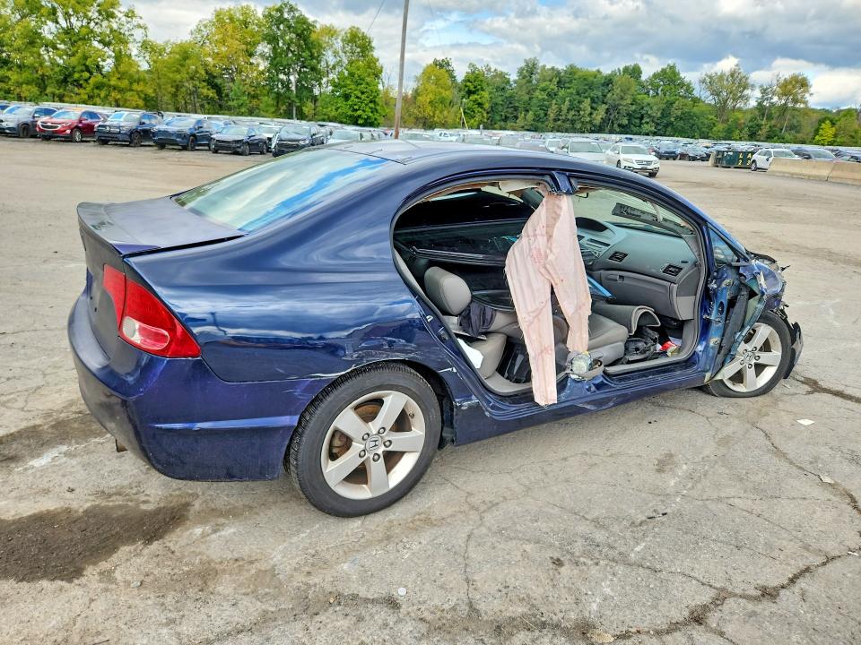 70173996 :رقم المزاد ، 2HGFA16958H536261 vin ، 2008 Honda Civic مزاد بيع