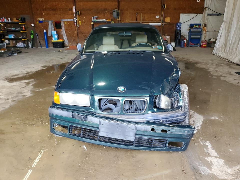67008906 :رقم المزاد ، WBABJ7335XEA17863 vin ، 1999 Bmw 323 مزاد بيع