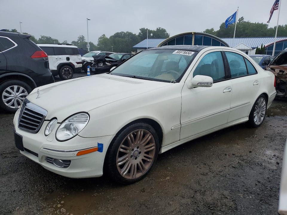 66978656 :رقم المزاد ، WDBUF87X58B299694 vin ، 2008 Mercedes-benz E مزاد بيع
