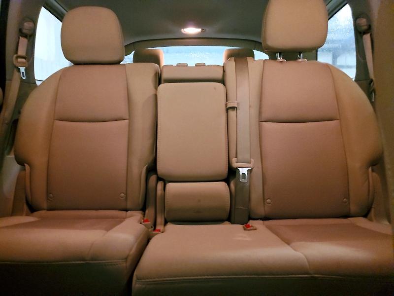 Продажа на аукционе авто 2017 Nissan Pathfinder, vin: 5N1DR2MM6HC640817, номер лота: 69841036