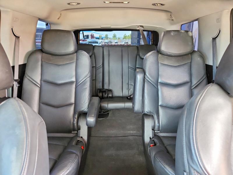 68426716 :رقم المزاد ، 1GYS3BKJ6LR288053 vin ، 2020 Cadillac Escalade مزاد بيع