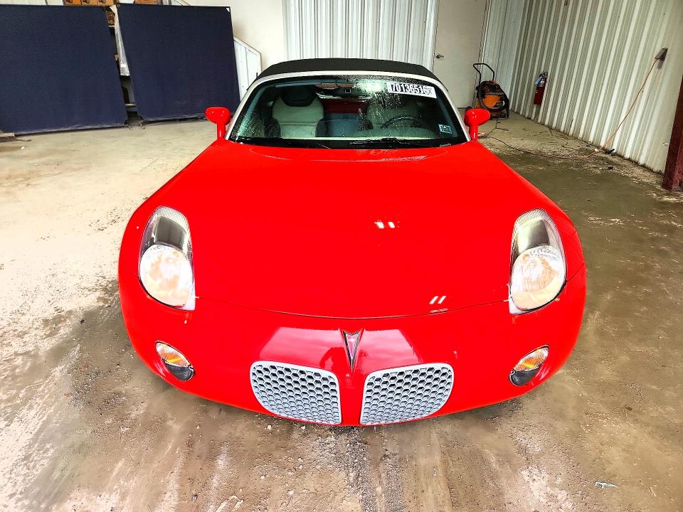 Продажа на аукционе авто 2006 Pontiac Solstice, vin: 1G2MB35B96Y116139, номер лота: 70136516