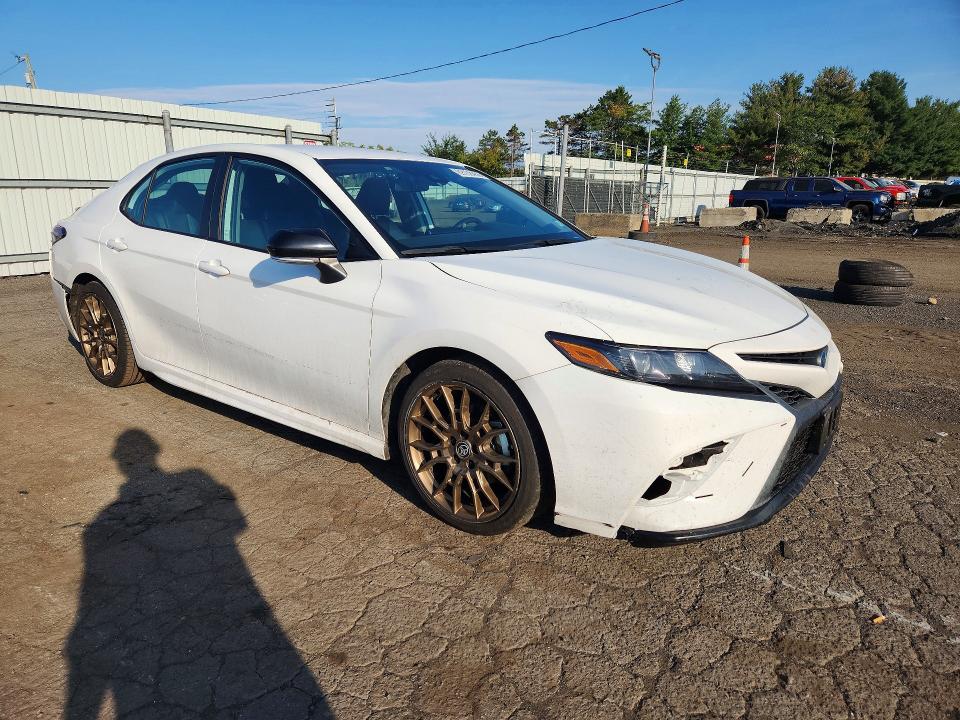 2024 Toyota Camry Hybrid მანქანა იყიდება აუქციონზე, vin: 4T1G31AK2RU078146, აუქციონის ნომერი: 69108456