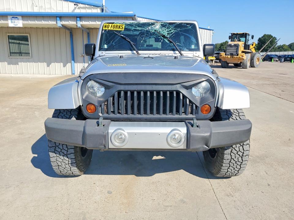 70219466 :رقم المزاد ، 1J4BA5H10AL123470 vin ، 2010 Jeep Wrangler Unlimited مزاد بيع