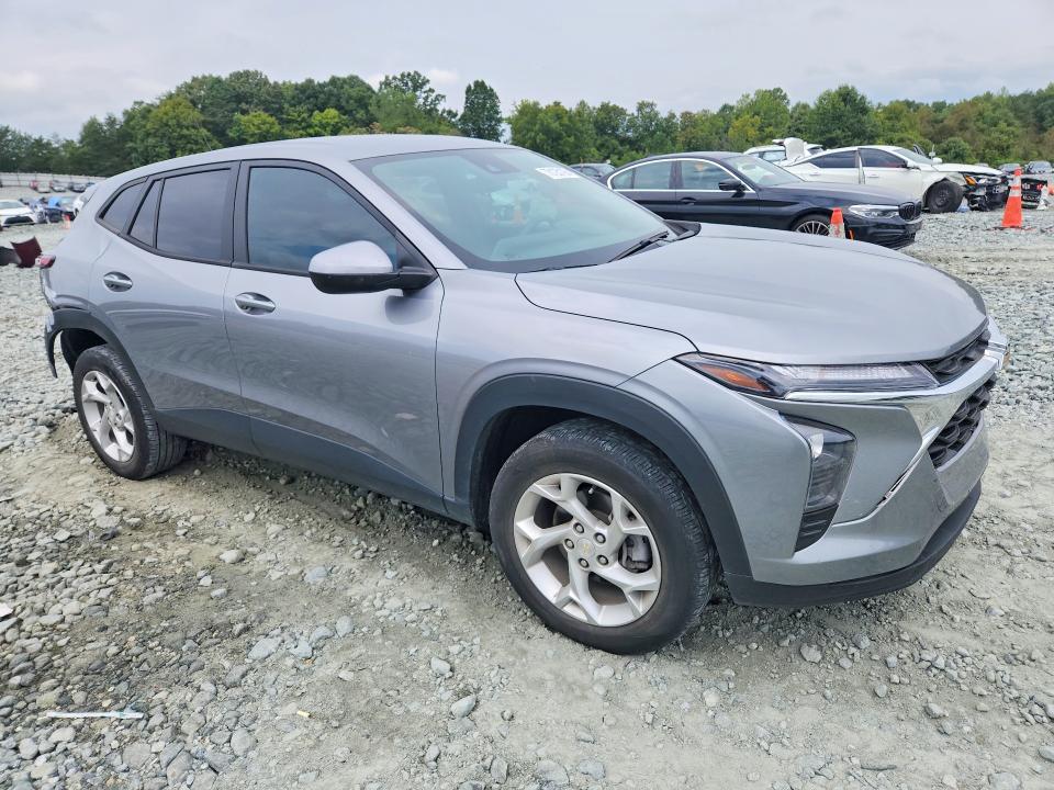 Продажа на аукционе авто 2025 Chevrolet Trax, vin: KL77LFEP7SC034286, номер лота: 70125126