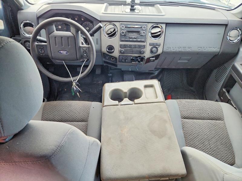 68862046 :رقم المزاد ، 1FT8W3DT5GEC99554 vin ، 2016 Ford F350 مزاد بيع