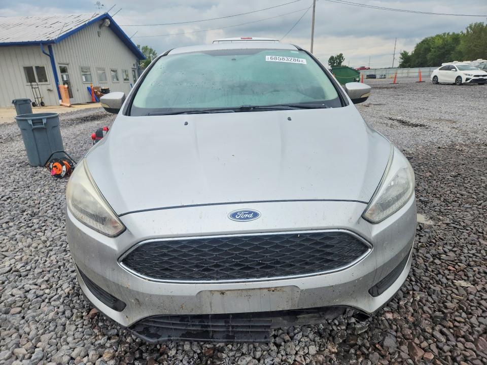 68583286 :رقم المزاد ، 1FADP3F24HL252020 vin ، 2017 Ford Focus مزاد بيع