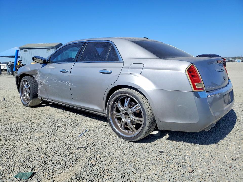 70327456 :رقم المزاد ، 2C3CA5CG6BH531190 vin ، 2011 Chrysler 300 مزاد بيع