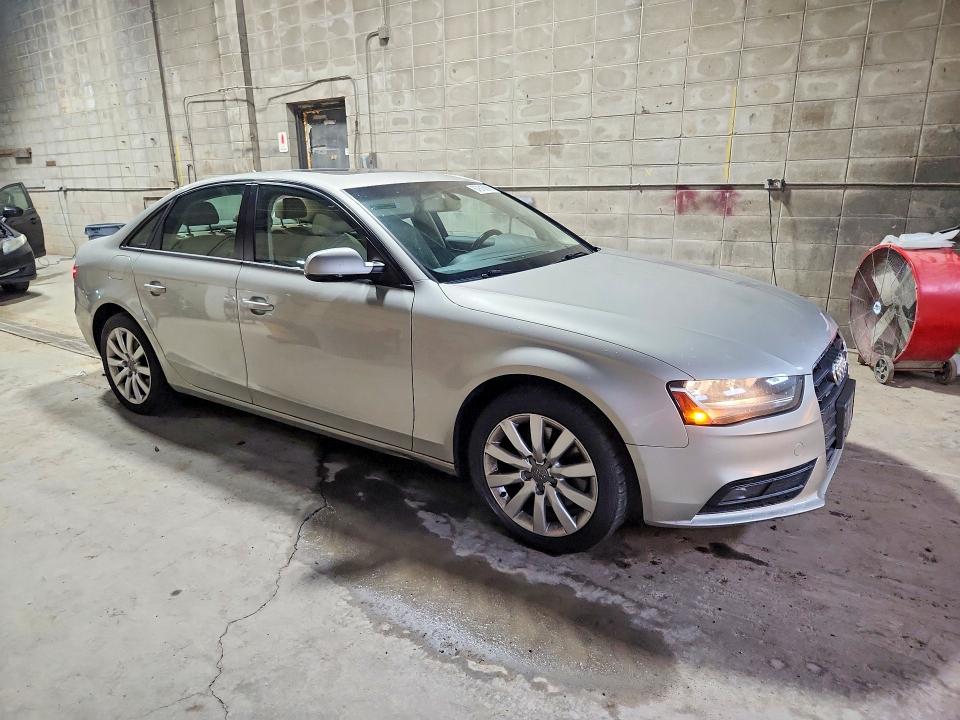 67816036 :رقم المزاد ، WAUBFAFL1EN006198 vin ، 2014 Audi A4 مزاد بيع