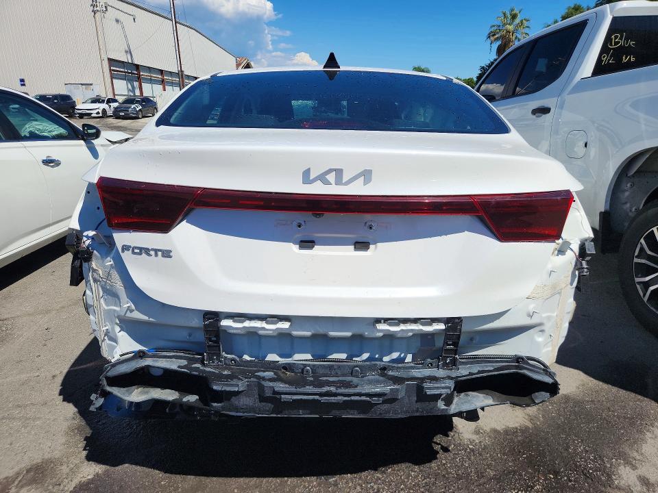 68008136 :رقم المزاد ، 3KPF24AD3RE836256 vin ، 2024 Kia Forte مزاد بيع
