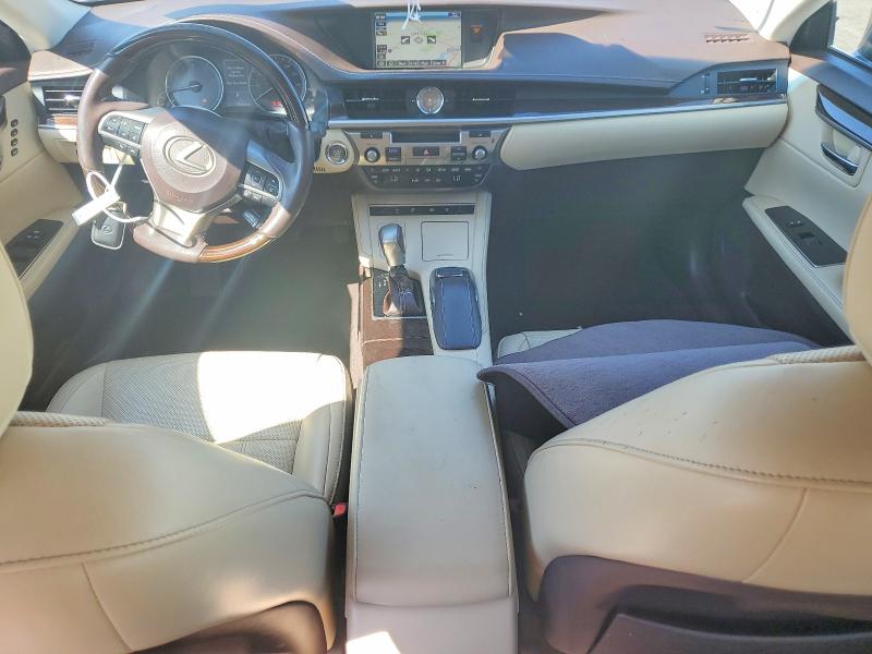 70716696 :رقم المزاد ، 58ABK1GG2JU099611 vin ، 2018 Lexus Es مزاد بيع