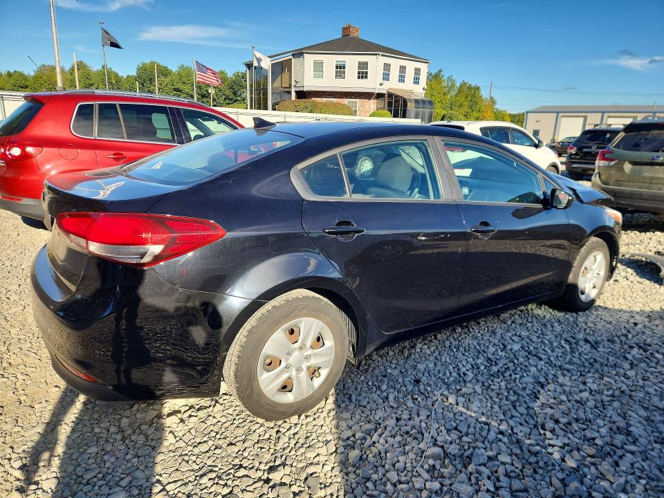 Продажа на аукционе авто 2017 Kia Forte, vin: 3KPFK4A79HE135648, номер лота: 70257876