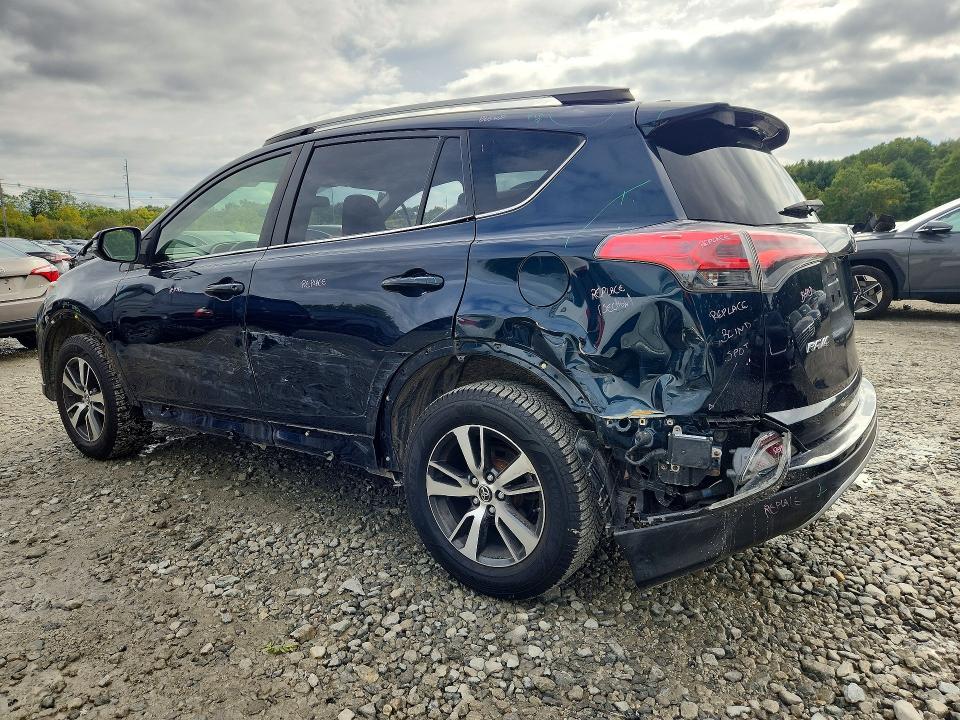 70849196 :رقم المزاد ، JTMRFREV8JJ176482 vin ، 2018 Toyota Rav4 مزاد بيع