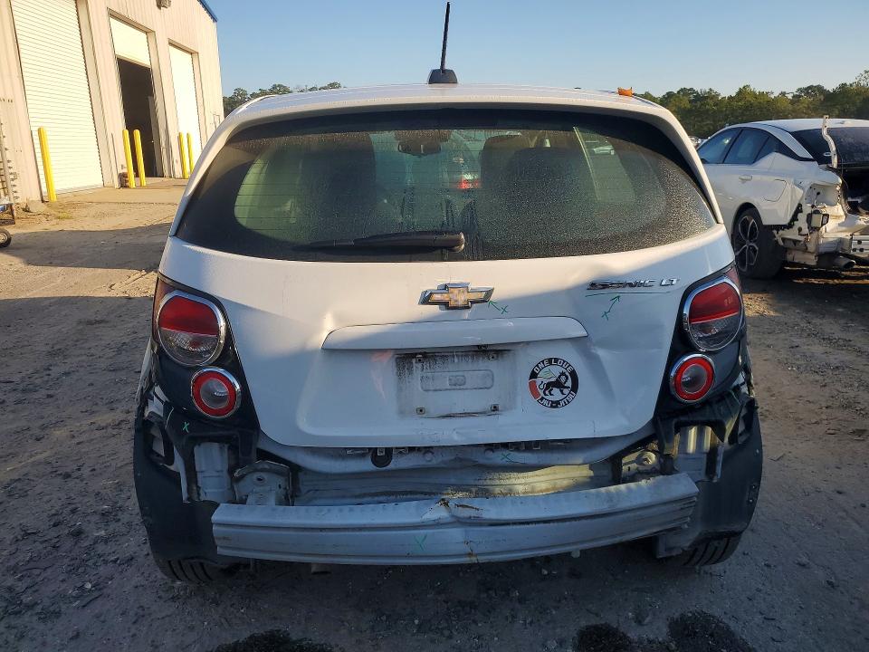 Продажа на аукционе авто 2015 Chevrolet Sonic, vin: 1G1JC6SH4F4139088, номер лота: 69028066