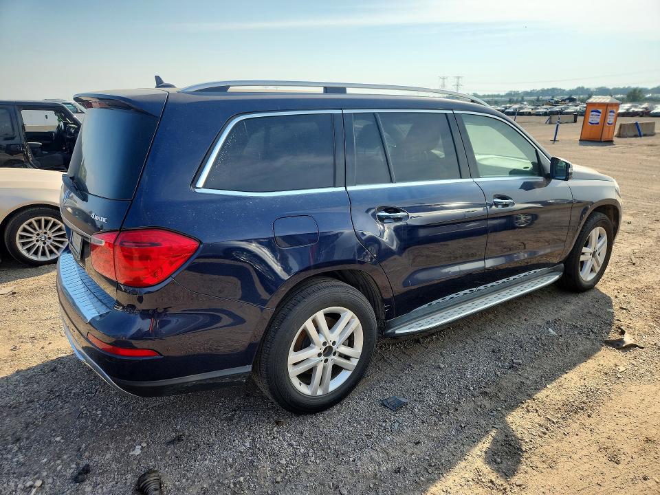 Продажа на аукционе авто 2015 Mercedes-benz Gl, vin: 4JGDF6EE3FA523938, номер лота: 67557536