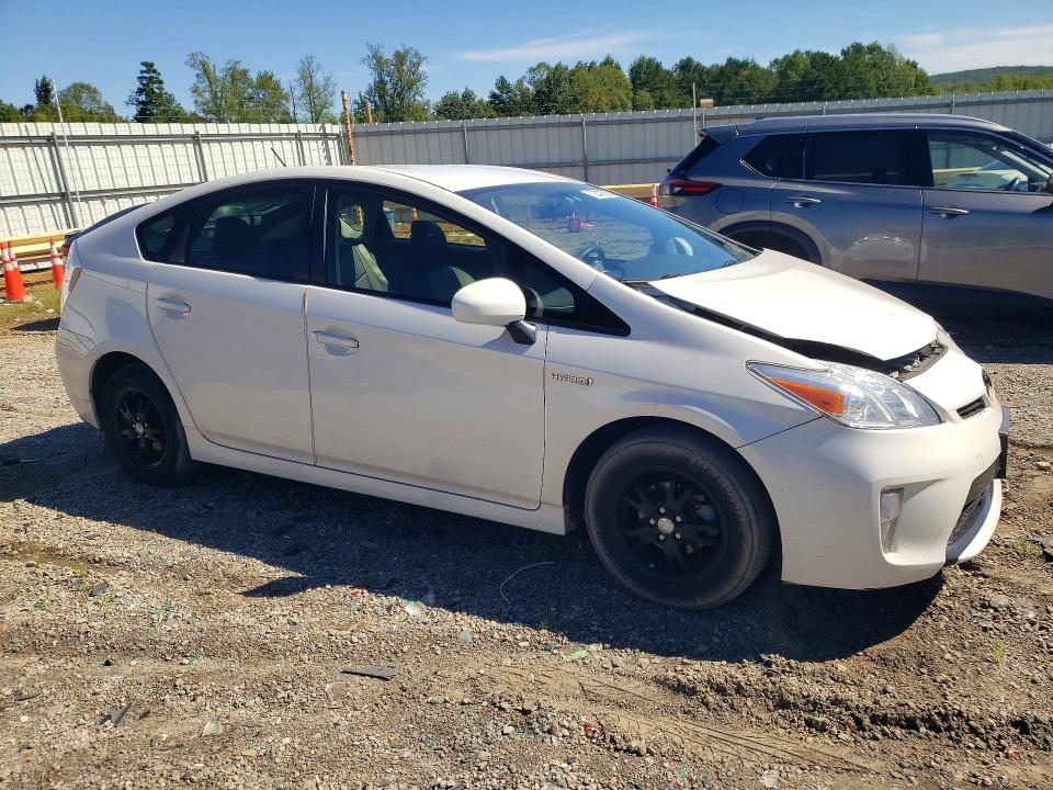 70047566 :رقم المزاد ، JTDKN3DUXF0398481 vin ، 2015 Toyota Prius مزاد بيع