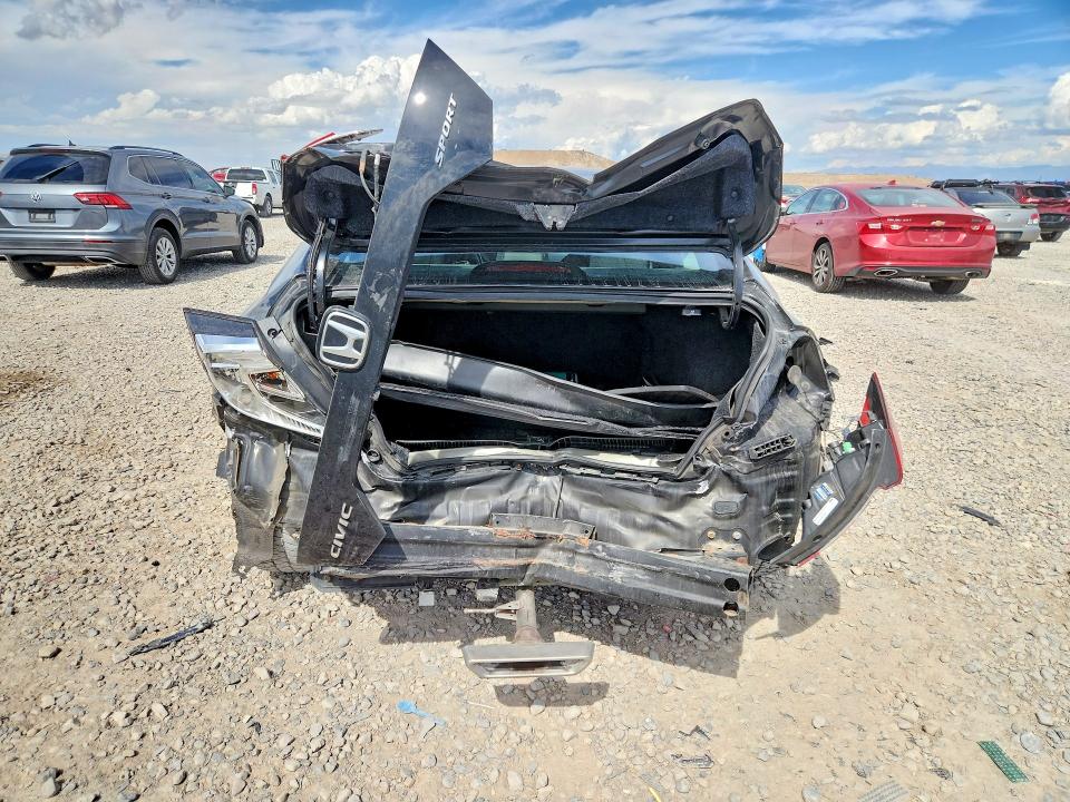 69168166 :رقم المزاد ، 19XFC2E86KE050598 vin ، 2019 Honda Civic مزاد بيع