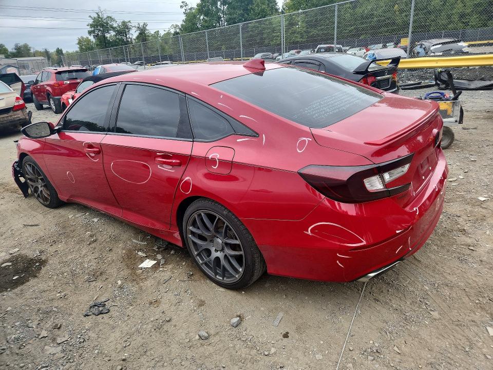 69690036 :رقم المزاد ، 1HGCV1F35JA235397 vin ، 2018 Honda Accord مزاد بيع