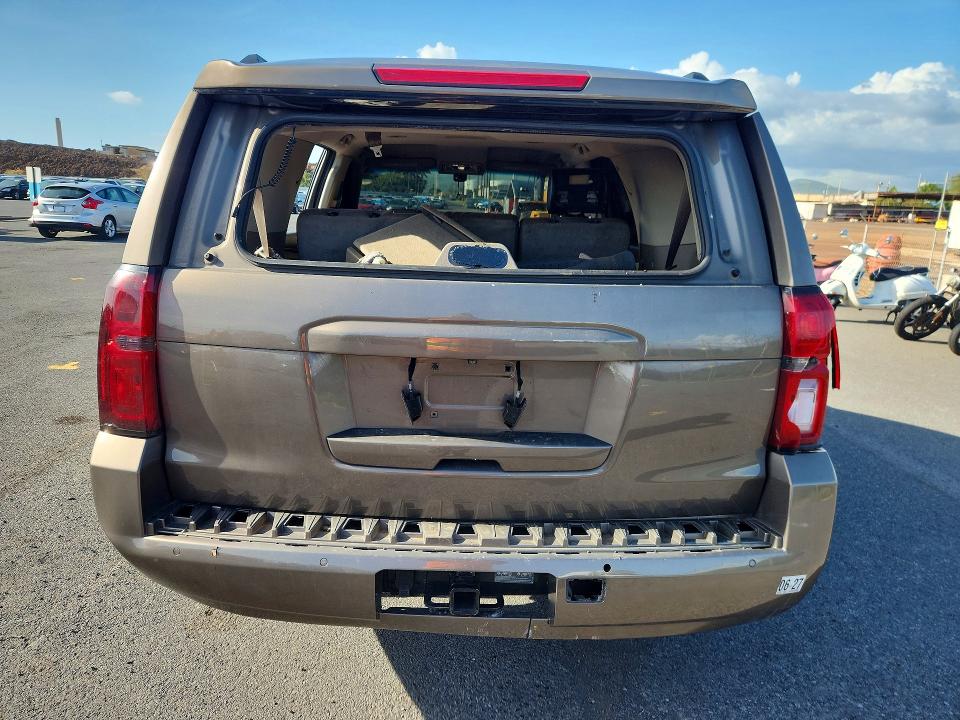 68684146 :رقم المزاد ، 1GNSCAKC1FR626858 vin ، 2015 Chevrolet Tahoe مزاد بيع