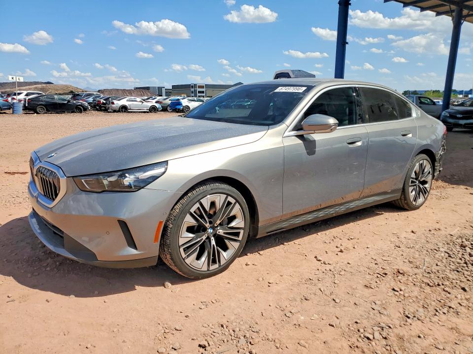 67497996 :رقم المزاد ، WBA43FJ02RCT06295 vin ، 2024 Bmw 530 مزاد بيع