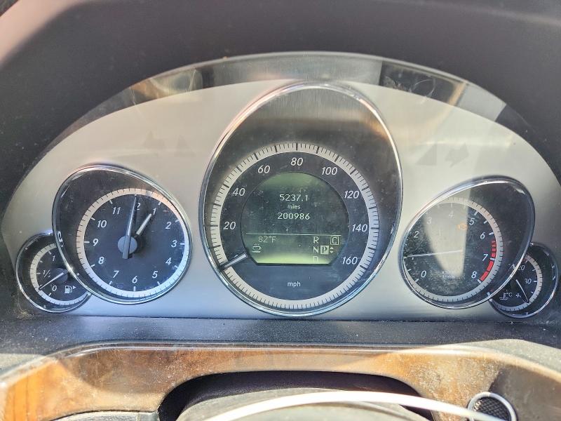 68126116 :رقم المزاد ، WDDHF8HB7AA073924 vin ، 2010 Mercedes-benz E مزاد بيع