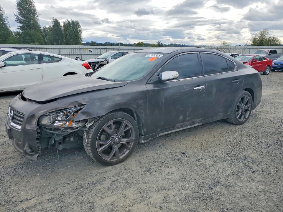 67524526 :رقم المزاد ، 1N4AA5AP5EC464648 vin ، 2014 Nissan Maxima مزاد بيع