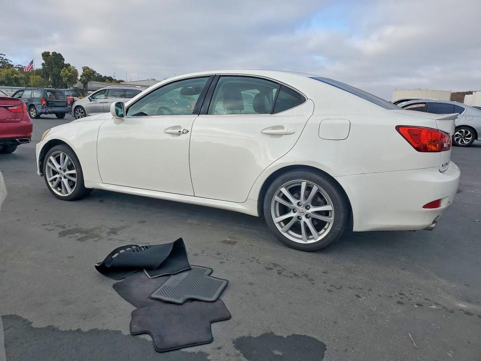 Продажа на аукционе авто 2006 Lexus Is, vin: JTHBK262062002706, номер лота: 70137926