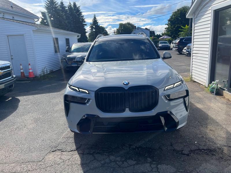 70070966 :رقم المزاد ، 5UX23EM05R9S83624 vin ، 2024 Bmw X7 مزاد بيع