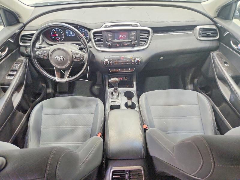 2016 Kia Sorento მანქანა იყიდება აუქციონზე, vin: 5XYPG4A31GG061680, აუქციონის ნომერი: 68854476