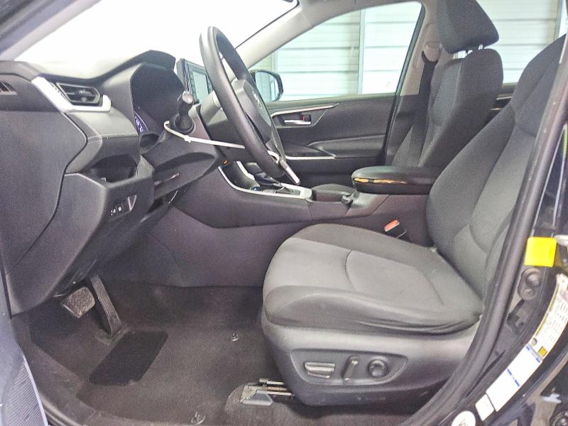 Продажа на аукционе авто 2021 Toyota Rav4, vin: 2T3P1RFV9MW171964, номер лота: 68590826