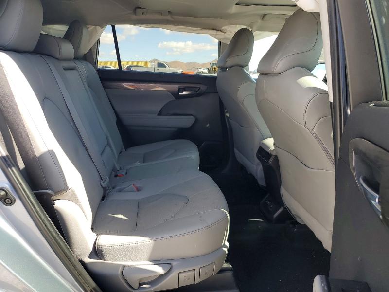 Продажа на аукционе авто 2020 Toyota Highlander, vin: 5TDDZRBH2LS029953, номер лота: 68894536