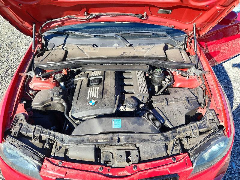 70802806 :رقم المزاد ، WBAUP7C56BVP21584 vin ، 2011 Bmw 128 مزاد بيع