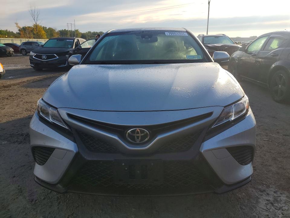 Продаж на аукціоні авто 2018 Toyota Camry, vin: JTNB11HK9J3051364, номер лоту: 70953366
