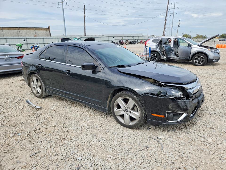 71147516 :رقم المزاد ، 3FAHP0KC0AR180786 vin ، 2010 Ford Fusion مزاد بيع