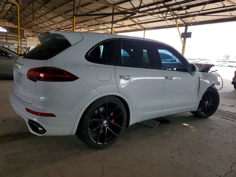 Продаж на аукціоні авто 2017 Porsche Cayenne, vin: WP1AC2A20HLA92436, номер лоту: 69442386