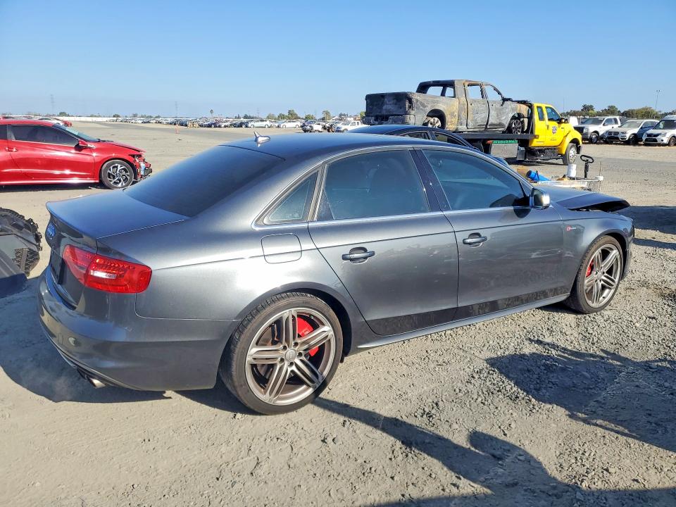 69236846 :رقم المزاد ، WAUBGAFLXGA002951 vin ، 2016 Audi S4 مزاد بيع