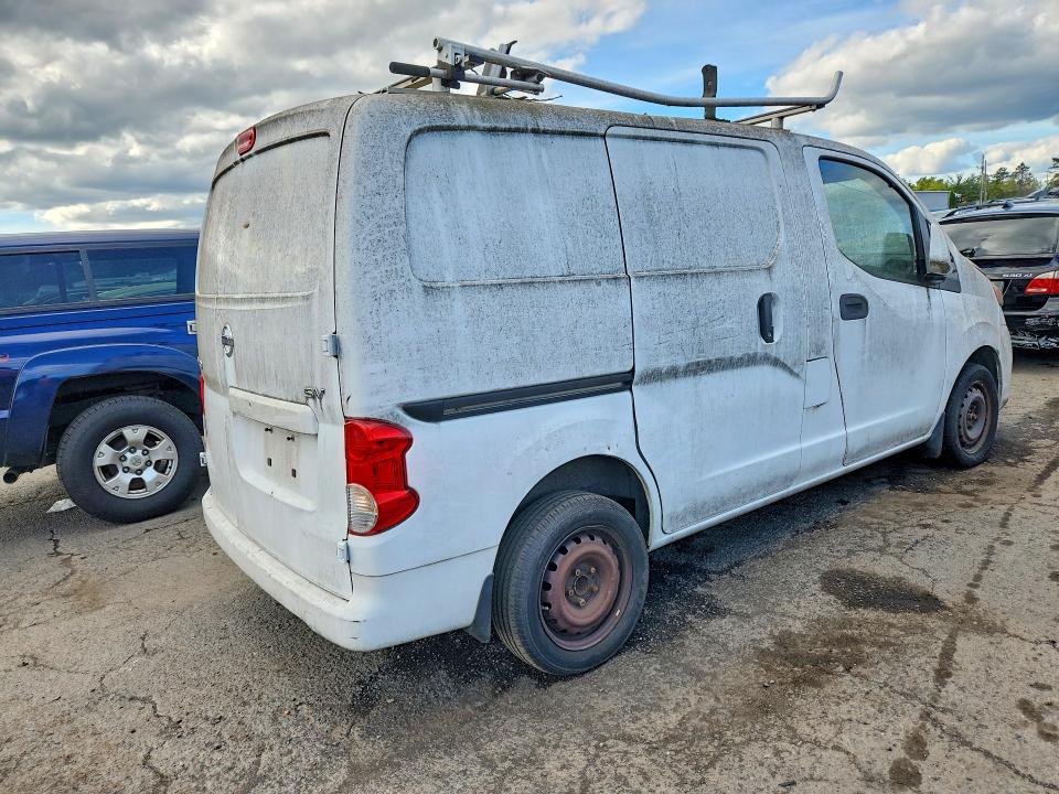 69105586 :رقم المزاد ، 3N6CM0KNXEK696969 vin ، 2014 Nissan Nv200 مزاد بيع