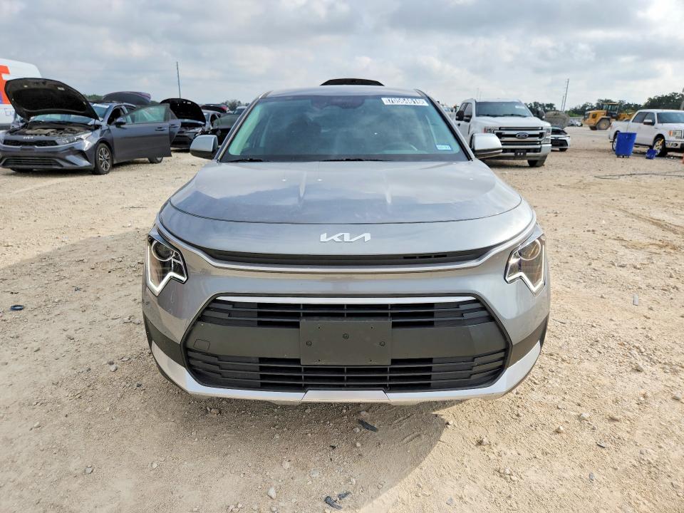 2026 Kia Niro მანქანა იყიდება აუქციონზე, vin: KNDCP3LE3T5361361, აუქციონის ნომერი: 70564616