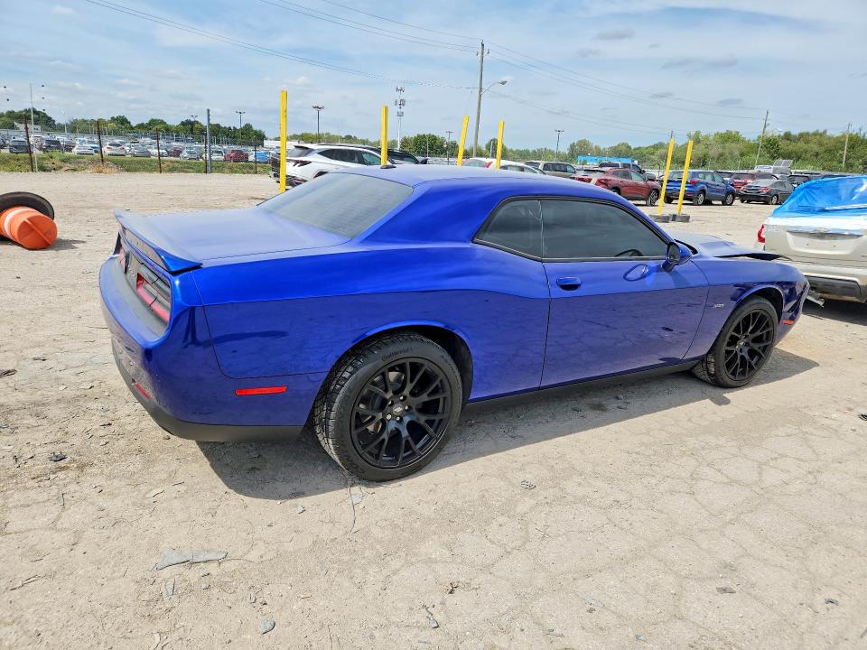 68392446 :رقم المزاد ، 2C3CDZBT1JH327974 vin ، 2018 Dodge Challenger مزاد بيع