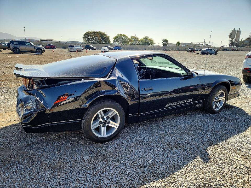 1987 Chevrolet Camaro მანქანა იყიდება აუქციონზე, vin: 1G1FP2181HN170073, აუქციონის ნომერი: 70700016